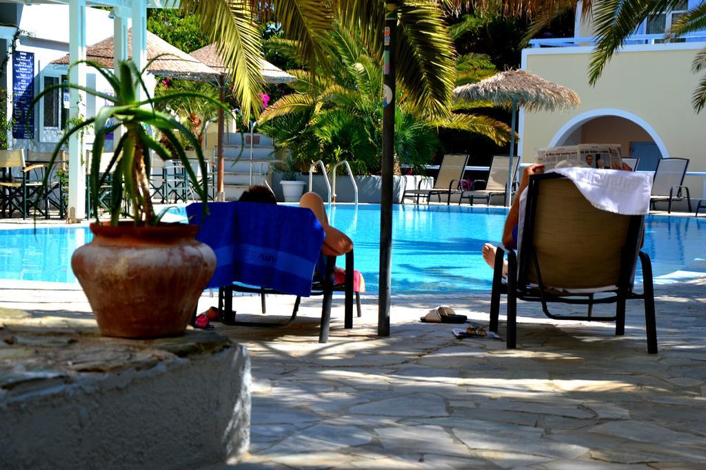 Hotel Zephyros Kamári