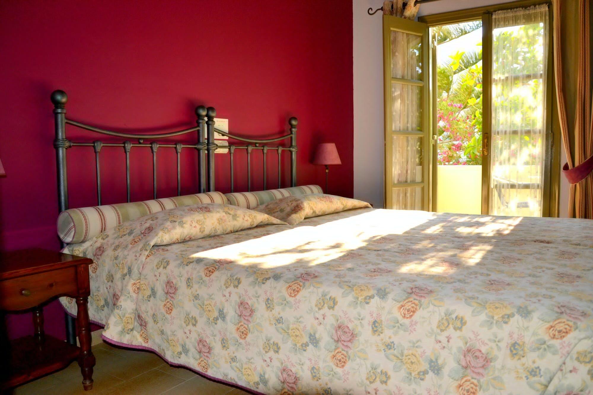 Zephyros Hotel 3*