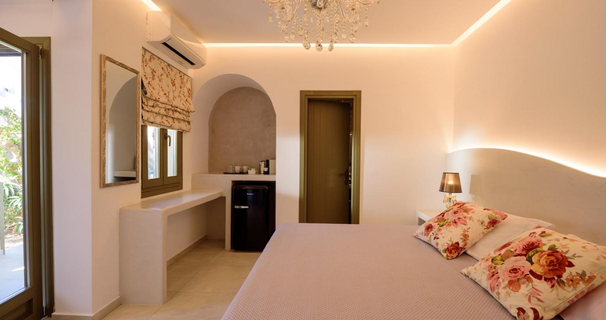 Zephyros Hotel Kamári