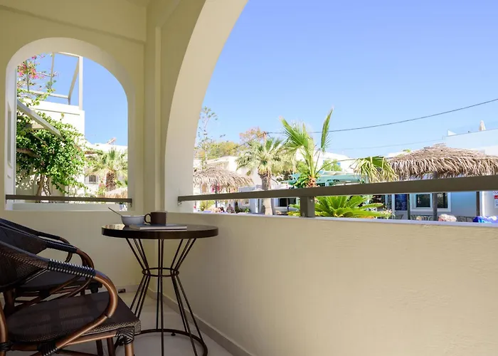 Zephyros Hotel
